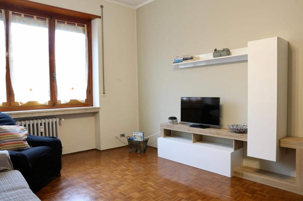 Apartament La Casa Dei Nonni - Ampio Trilocale Zona Lingotto Turyn Zewnętrze zdjęcie